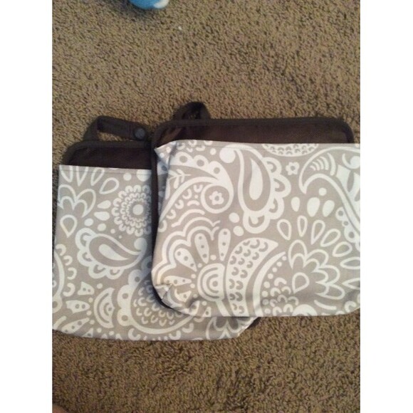 INVENTORY REDUCTION SALE. Thirty One Oh Snap Pockets B13 - Picture 1 of 6